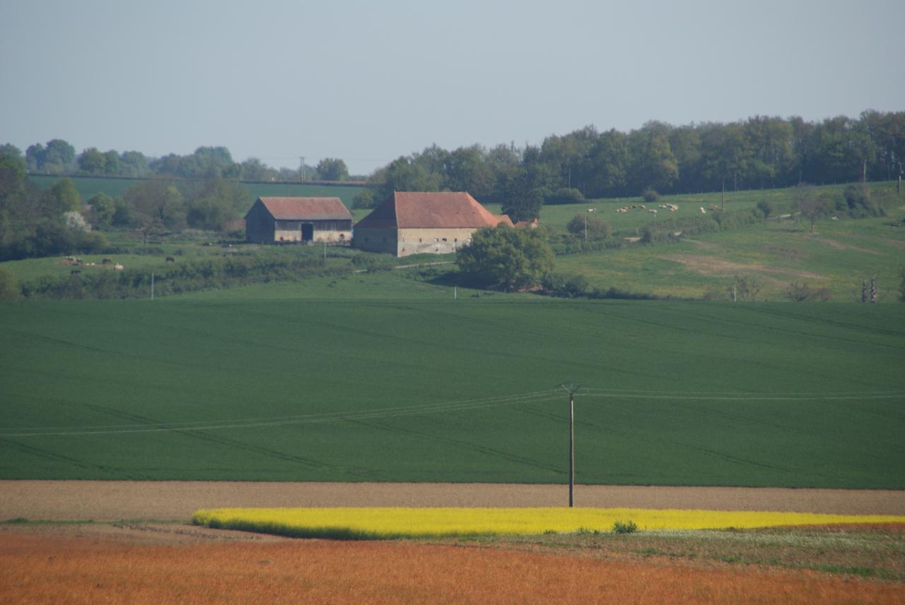 Grootgenoegen Bourbon-lʼArchambault Exterior foto