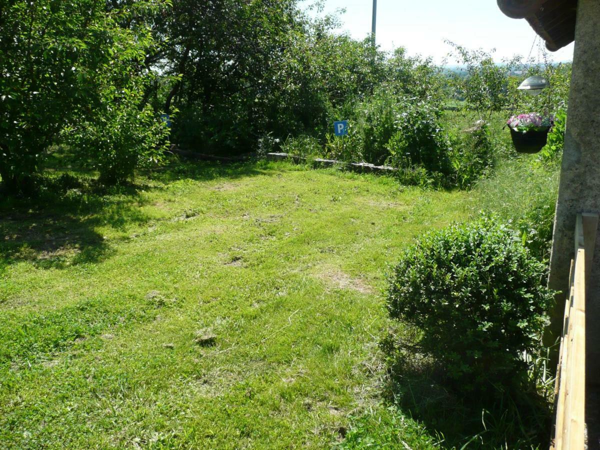 Grootgenoegen Bourbon-lʼArchambault Exterior foto